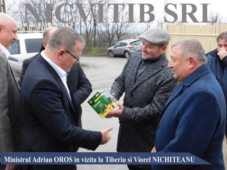 Nicvitib-cu-Tiberiu-Nichiteanu-si-Viorel-Nichiteanu-vizita-ministrul-Oros-Adrian-3-1024x768-1