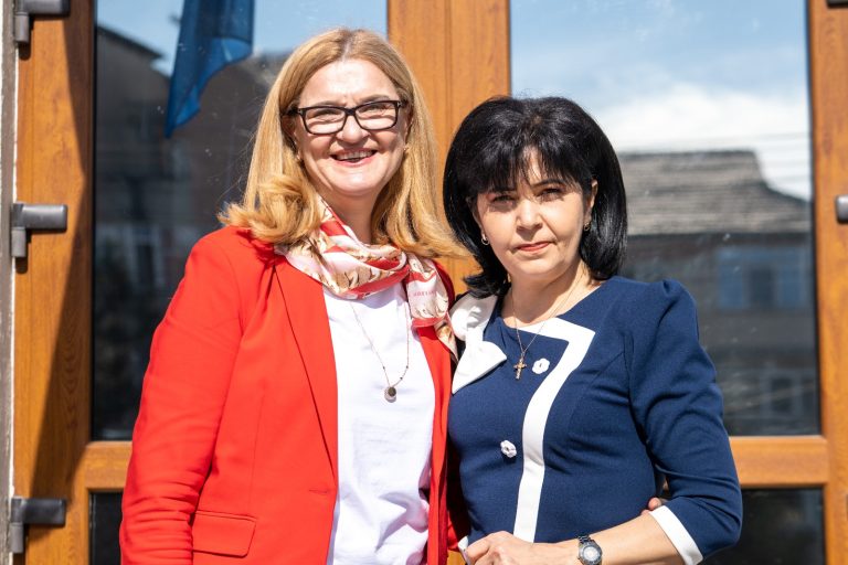 Elisabeta Lipa, PSD, cabinet, deputat, Dorohoi, Botosani, Parlament (1)