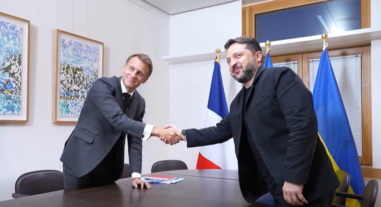 Volodimir Zelenski și Emmanuel Macron